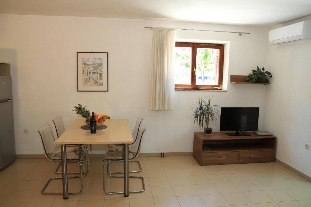 Holiday Apartment Rokov ザダル エクステリア 写真